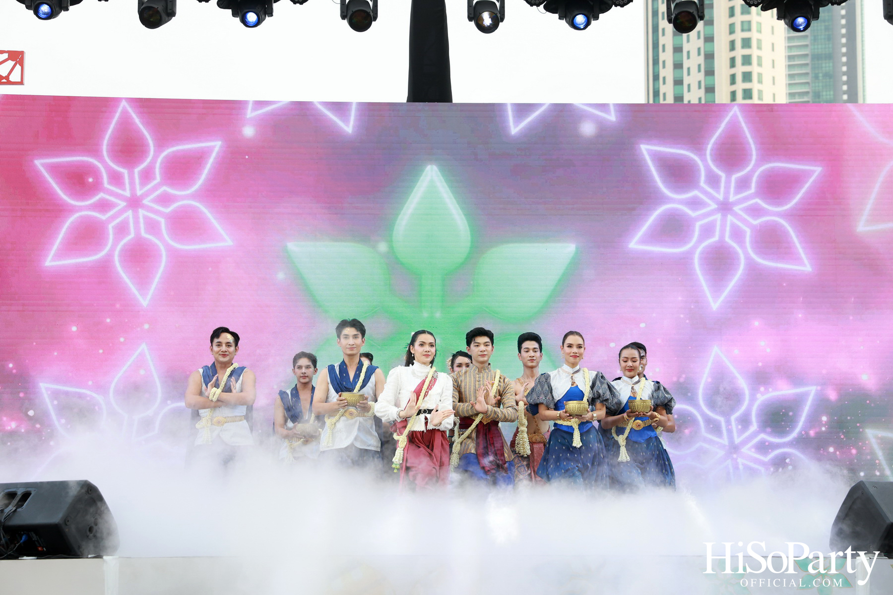 ‘ICONSIAM THAICONIC SONGKRAN CELEBRATION 2025’ สาดให้สนุก สุขให้สุด ณ ไอคอนสยาม วันที่ 10 – 16 เมษายน 2568