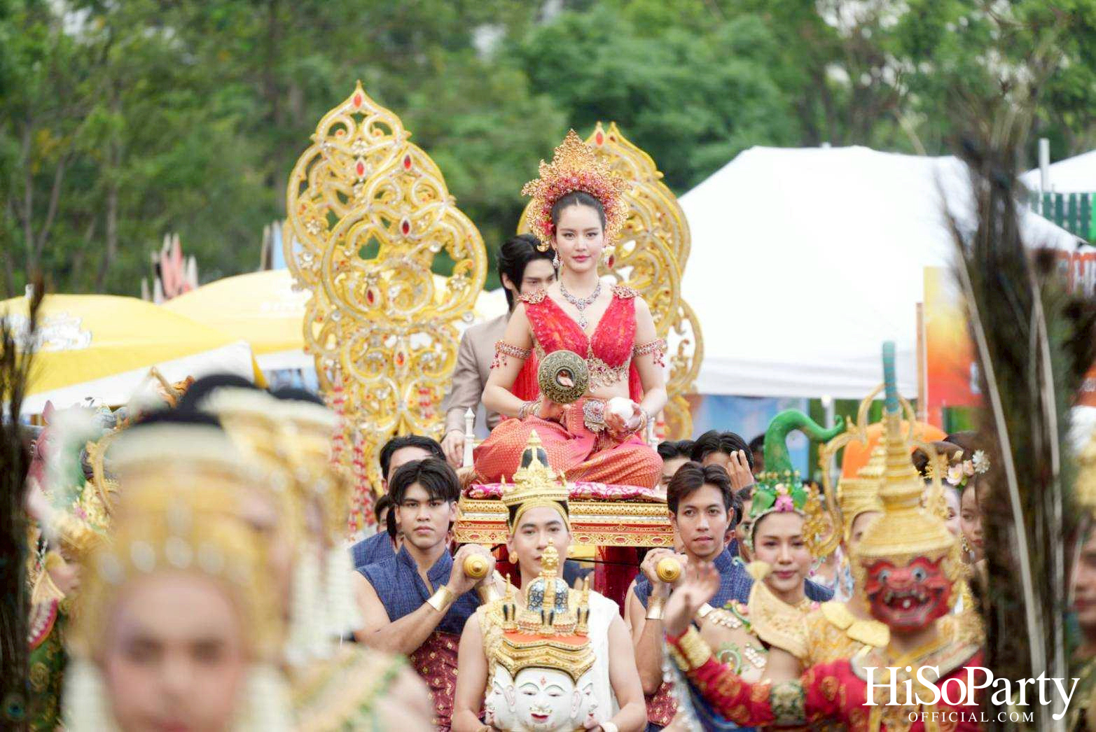 ‘ICONSIAM THAICONIC SONGKRAN CELEBRATION 2025’ สาดให้สนุก สุขให้สุด ณ ไอคอนสยาม วันที่ 10 – 16 เมษายน 2568
