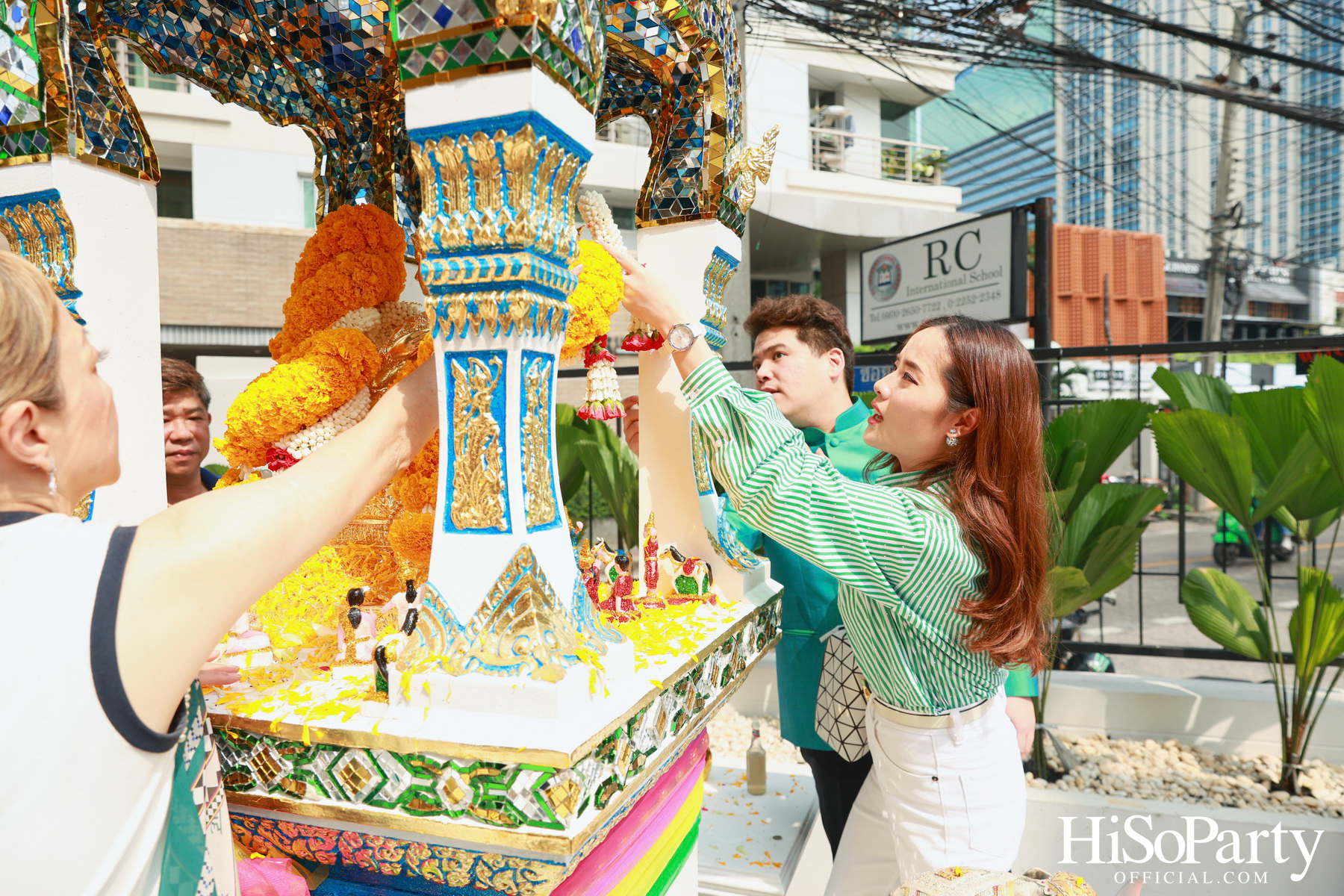 งานวันคล้ายวันเกิดครบรอบ 74 ปี พรเสก กาญจนจารี