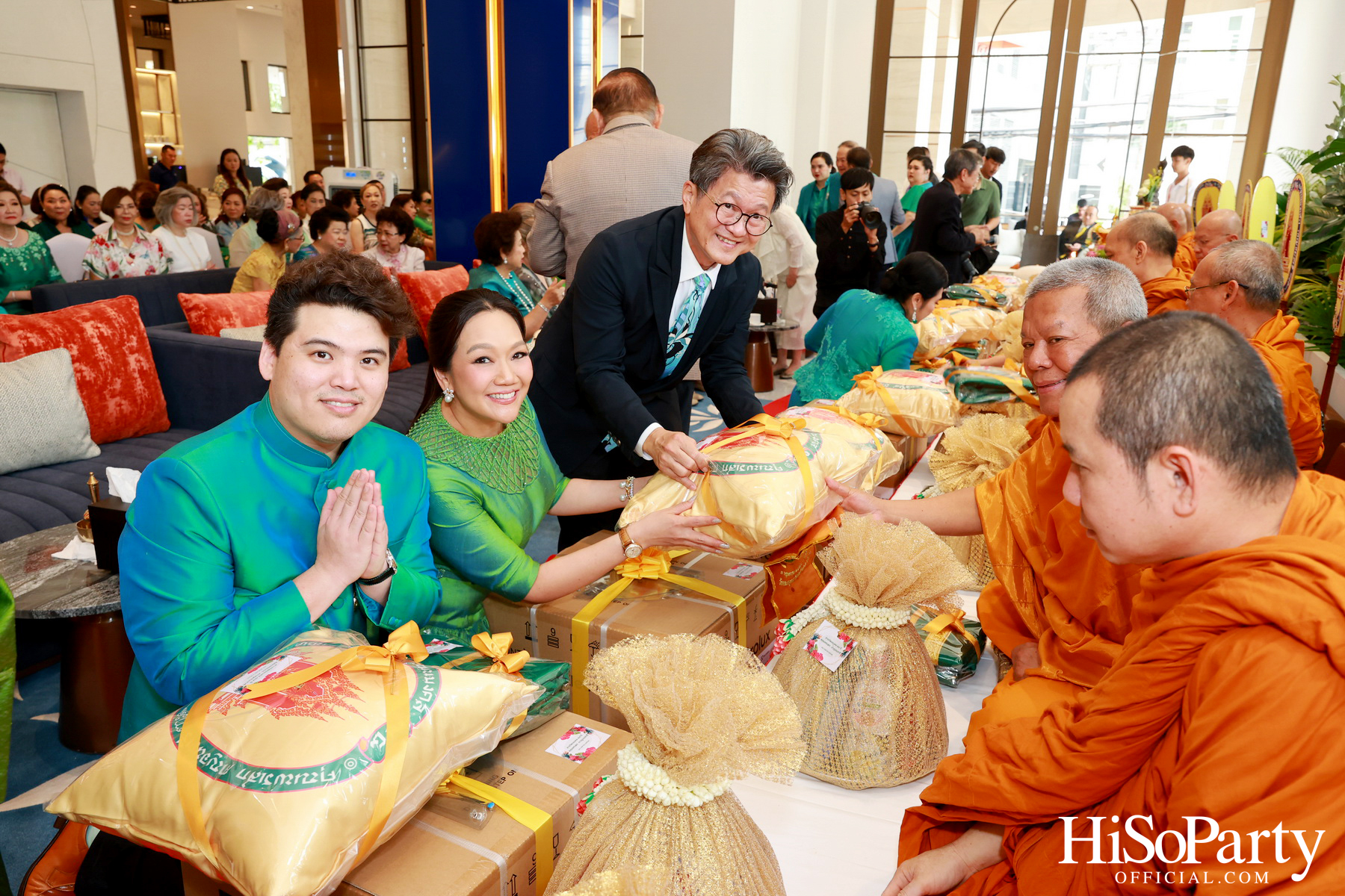 งานวันคล้ายวันเกิดครบรอบ 74 ปี พรเสก กาญจนจารี