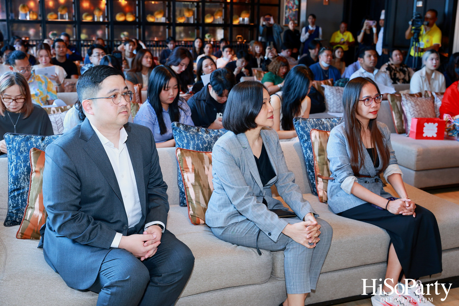 โรงแรมไฮแอท รีเจนซี่ กรุงเทพฯ สุขุมวิท เปิดตัว Durian Decadent Afternoon Tea ต้อนรับซัมเมอร์ด้วยเซตไฮทีสุดหรูจากทุเรียนหมอนทองพรีเมียม