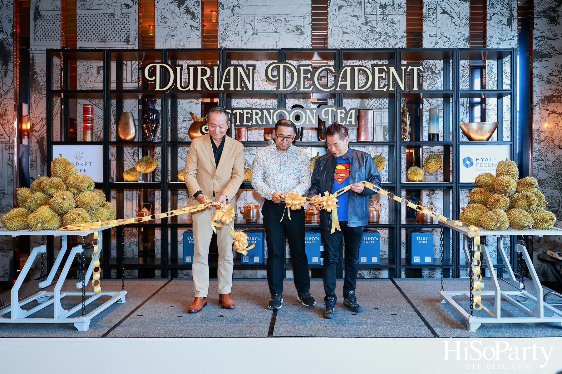 โรงแรมไฮแอท รีเจนซี่ กรุงเทพฯ สุขุมวิท เปิดตัว Durian Decadent Afternoon Tea ต้อนรับซัมเมอร์ด้วยเซตไฮทีสุดหรูจากทุเรียนหมอนทองพรีเมียม