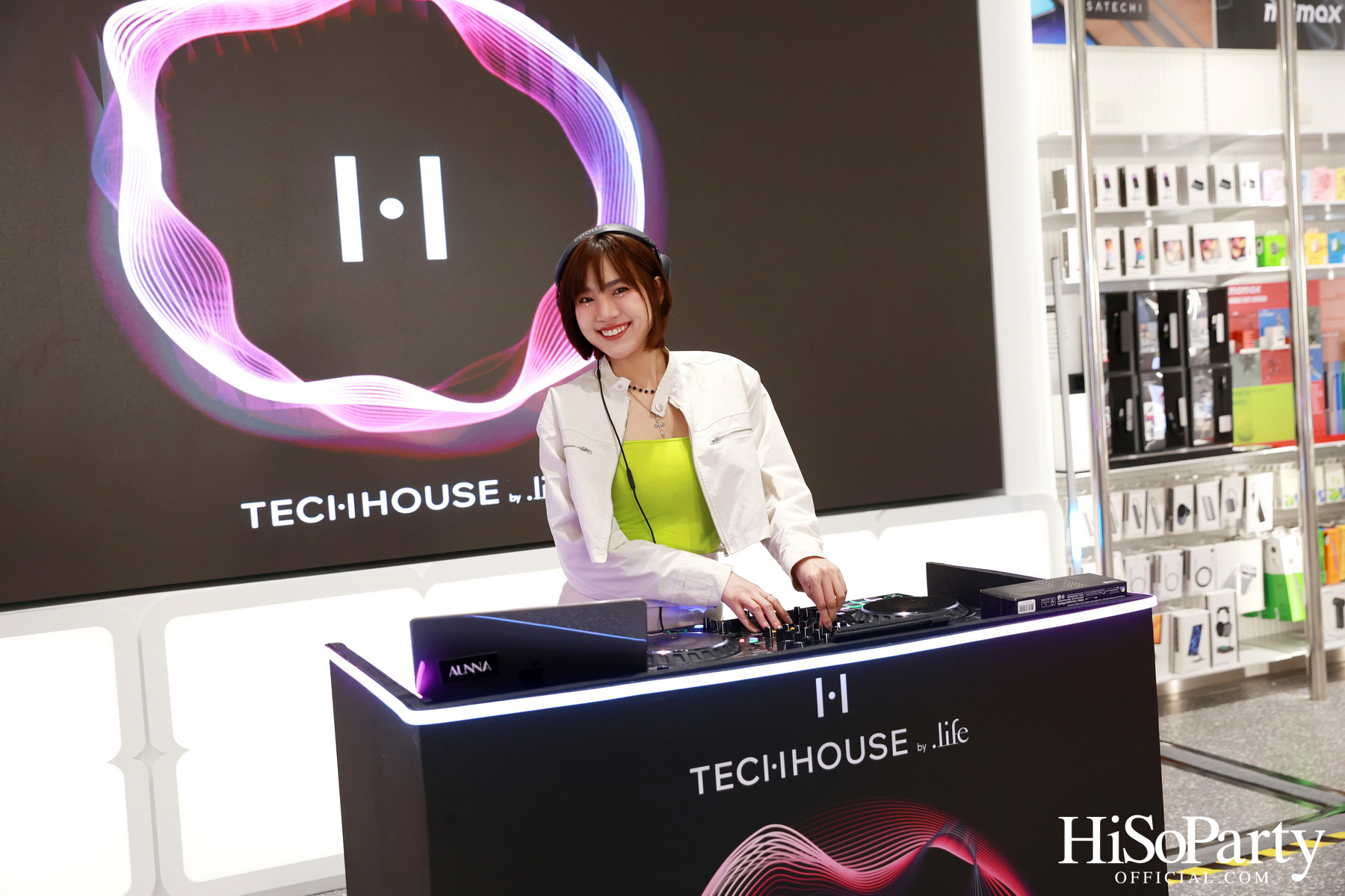เปิดแล้ววันนี้! ‘TECHHOUSE by .life’ แหล่งรวมสินค้าดิจิทัลไลฟ์สไตล์แห่งแรกของไทยที่ One Bangkok