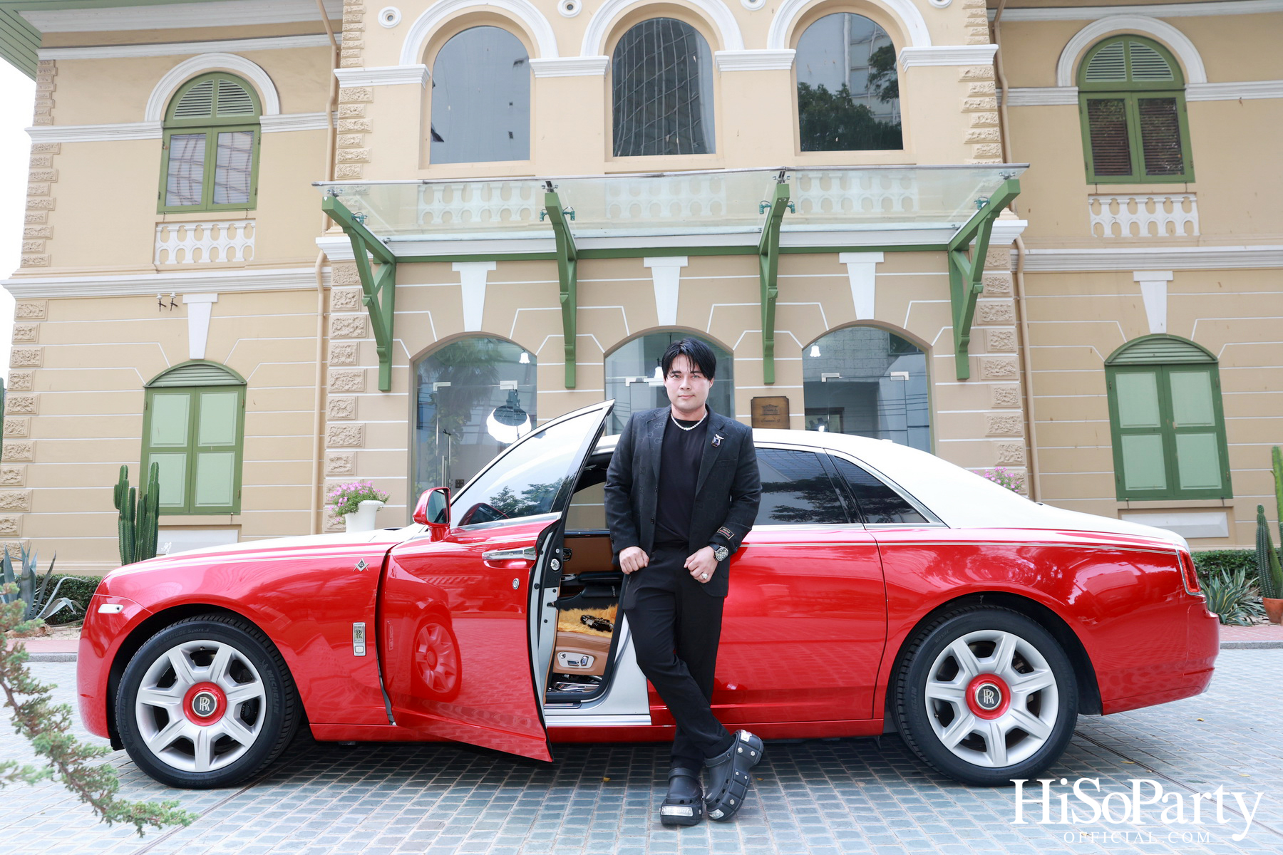 HiSoParty จัด Exclusive Event เชิญแขกคนพิเศษร่วมชมคอลเลกชันใหม่จากแบรนด์ SIRIVANNAVARI ณ บ้านเลขที่ 1