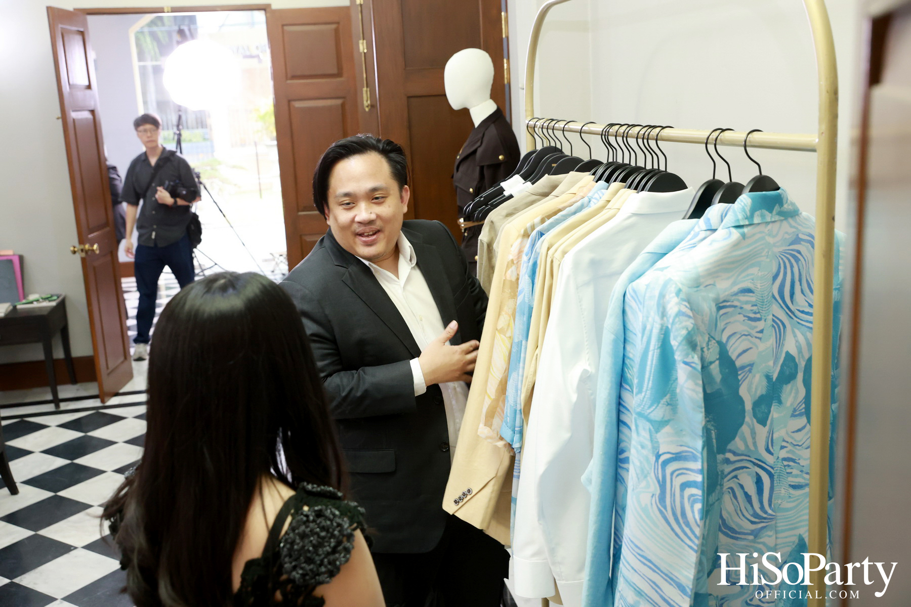 HiSoParty จัด Exclusive Event เชิญแขกคนพิเศษร่วมชมคอลเลกชันใหม่จากแบรนด์ SIRIVANNAVARI ณ บ้านเลขที่ 1