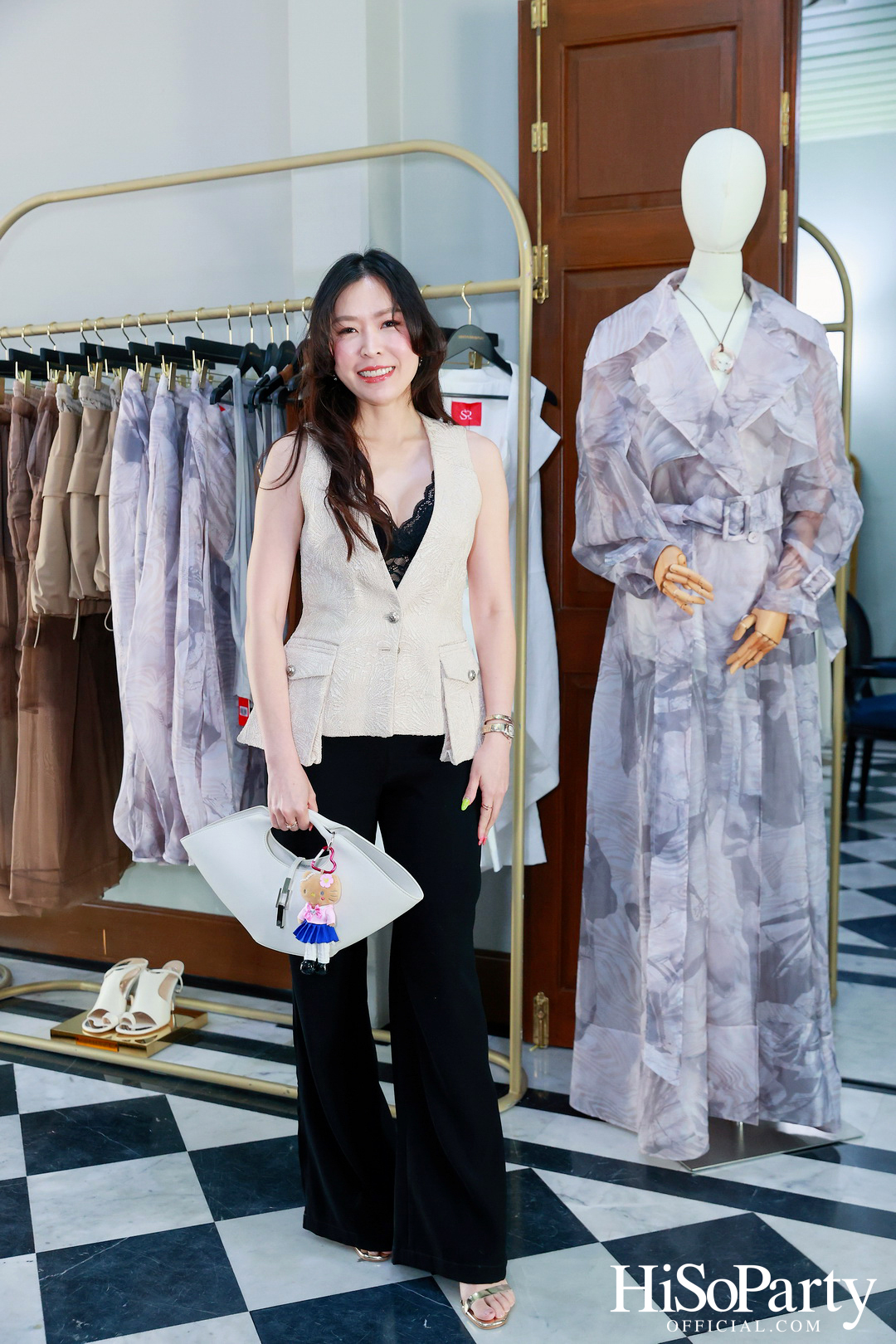 HiSoParty จัด Exclusive Event เชิญแขกคนพิเศษร่วมชมคอลเลกชันใหม่จากแบรนด์ SIRIVANNAVARI ณ บ้านเลขที่ 1