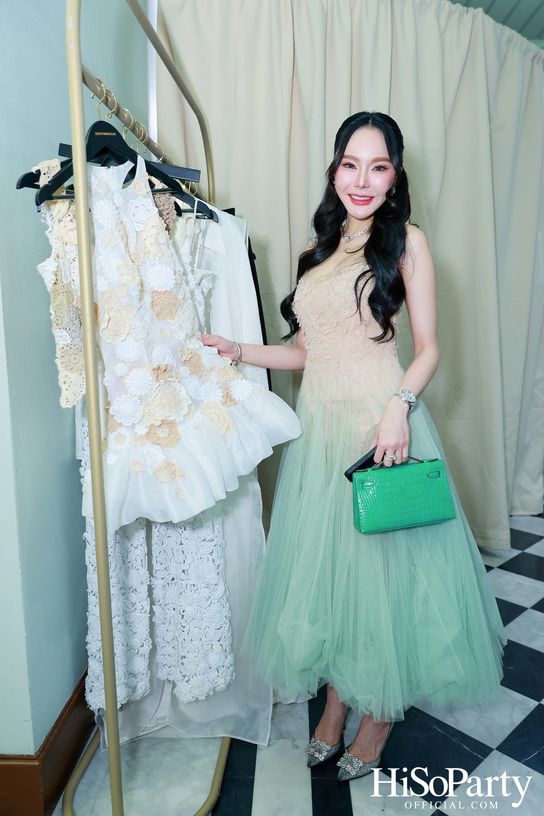 HiSoParty จัด Exclusive Event เชิญแขกคนพิเศษร่วมชมคอลเลกชันใหม่จากแบรนด์ SIRIVANNAVARI ณ บ้านเลขที่ 1