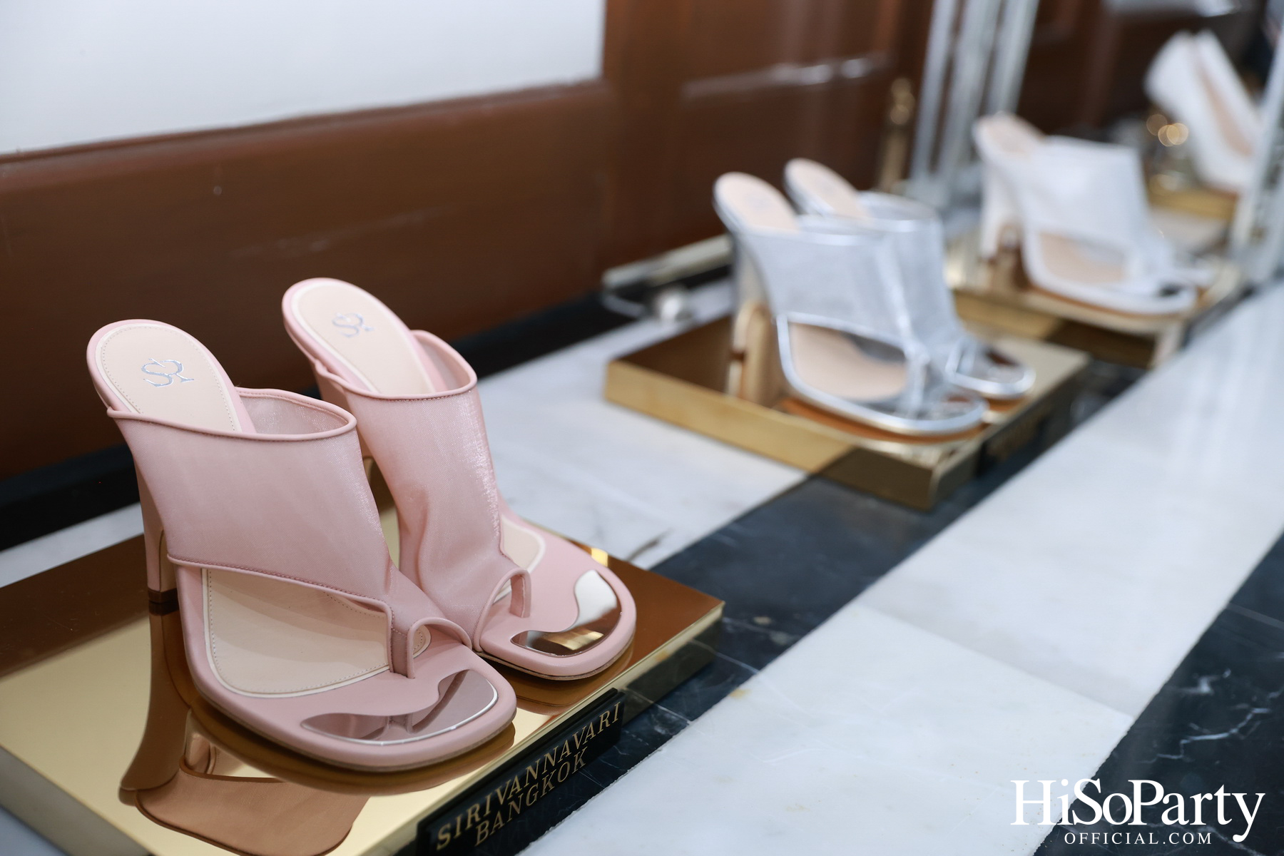 HiSoParty จัด Exclusive Event เชิญแขกคนพิเศษร่วมชมคอลเลกชันใหม่จากแบรนด์ SIRIVANNAVARI ณ บ้านเลขที่ 1
