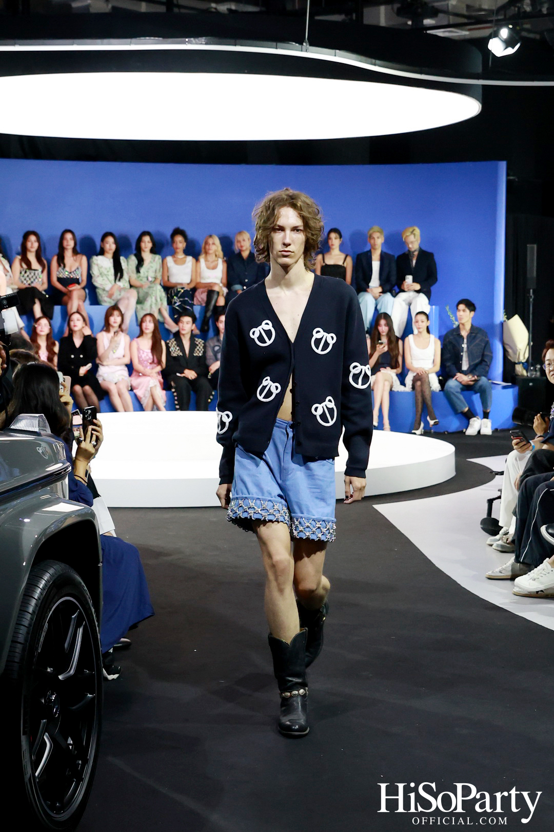 DISAYA X JAMYJAMESS Powered by Mercedes-Benz