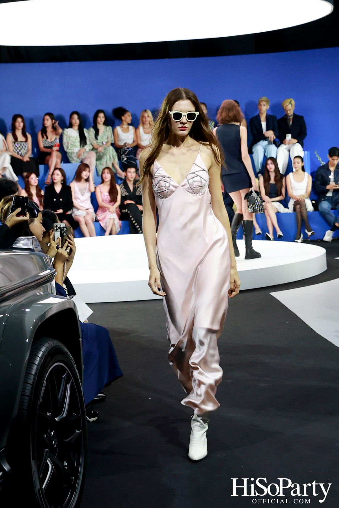 DISAYA X JAMYJAMESS Powered by Mercedes-Benz