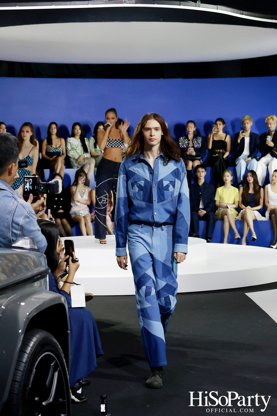 DISAYA X JAMYJAMESS Powered by Mercedes-Benz