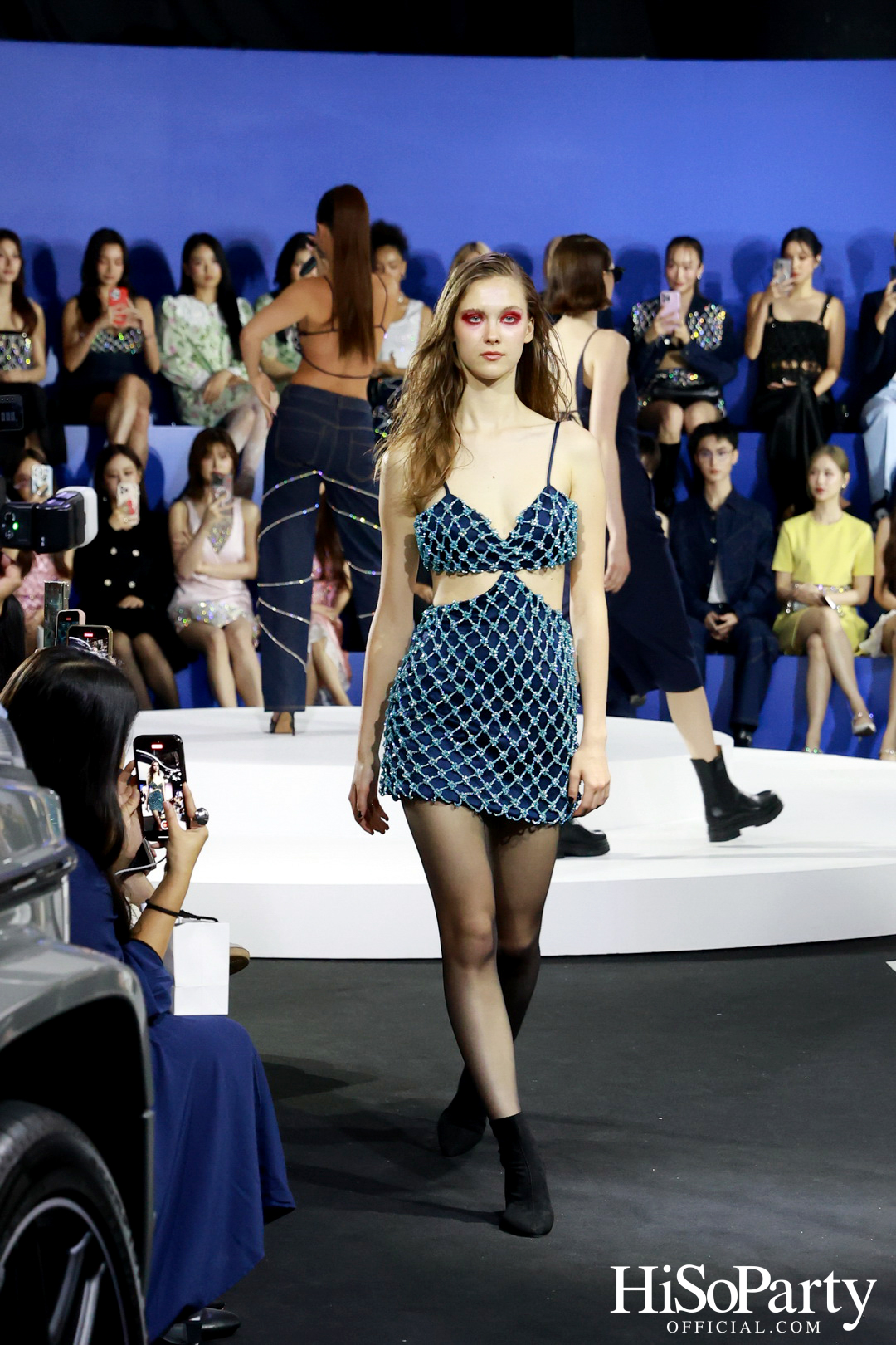 DISAYA X JAMYJAMESS Powered by Mercedes-Benz