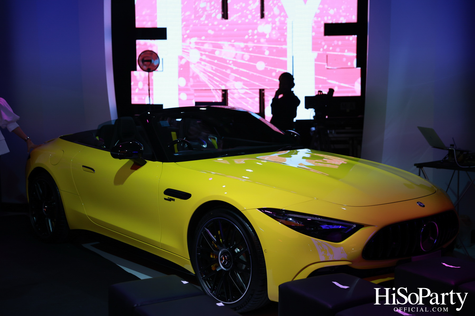 DISAYA X JAMYJAMESS Powered by Mercedes-Benz