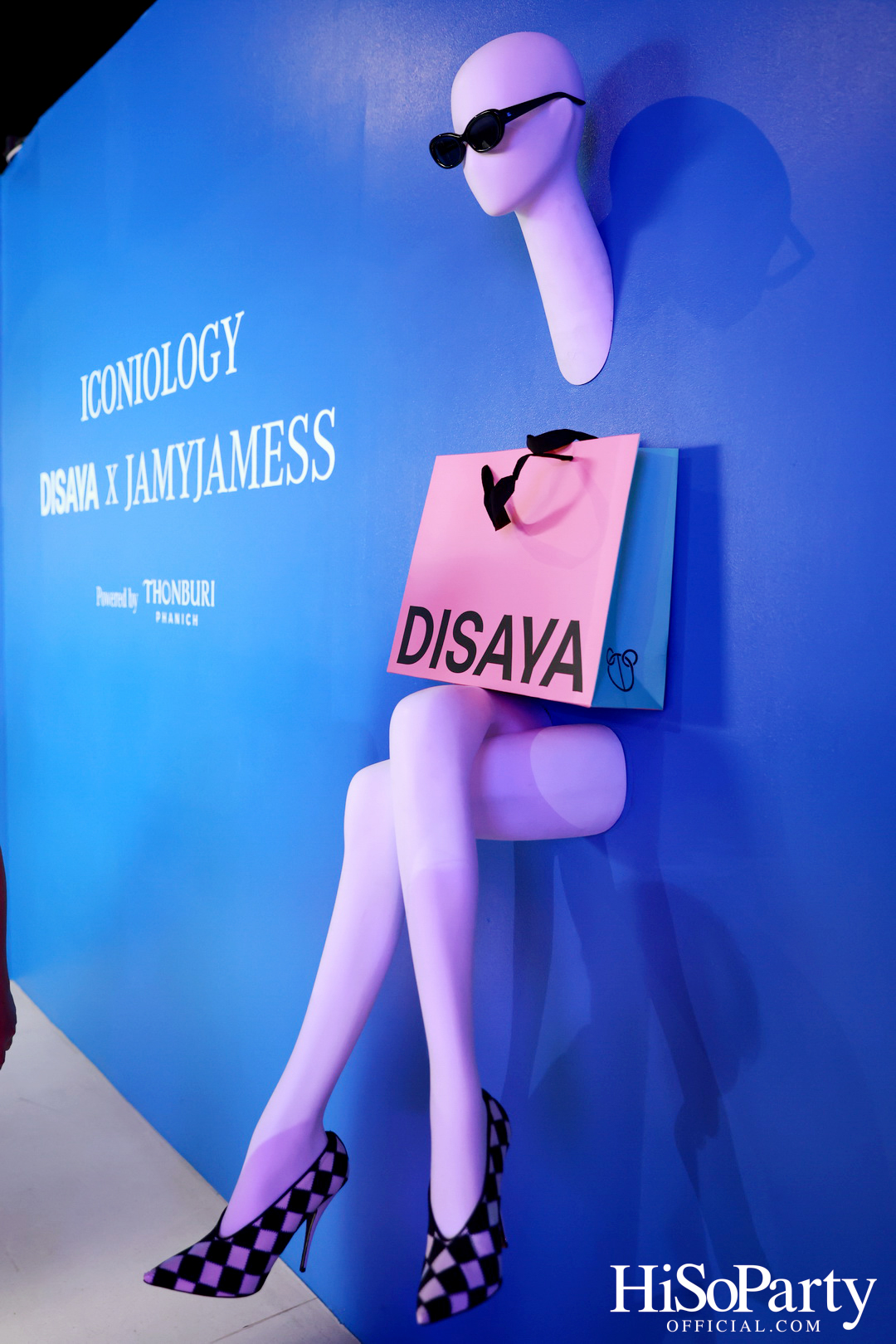 DISAYA X JAMYJAMESS Powered by Mercedes-Benz