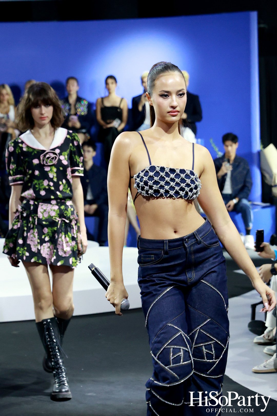 DISAYA X JAMYJAMESS Powered by Mercedes-Benz