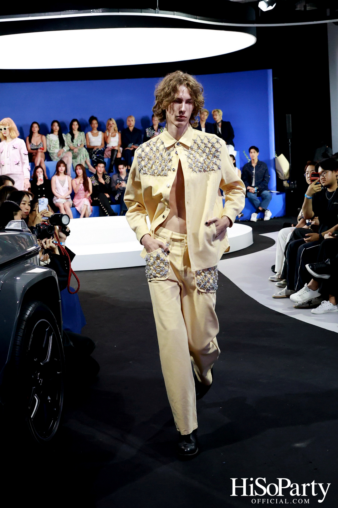 DISAYA X JAMYJAMESS Powered by Mercedes-Benz