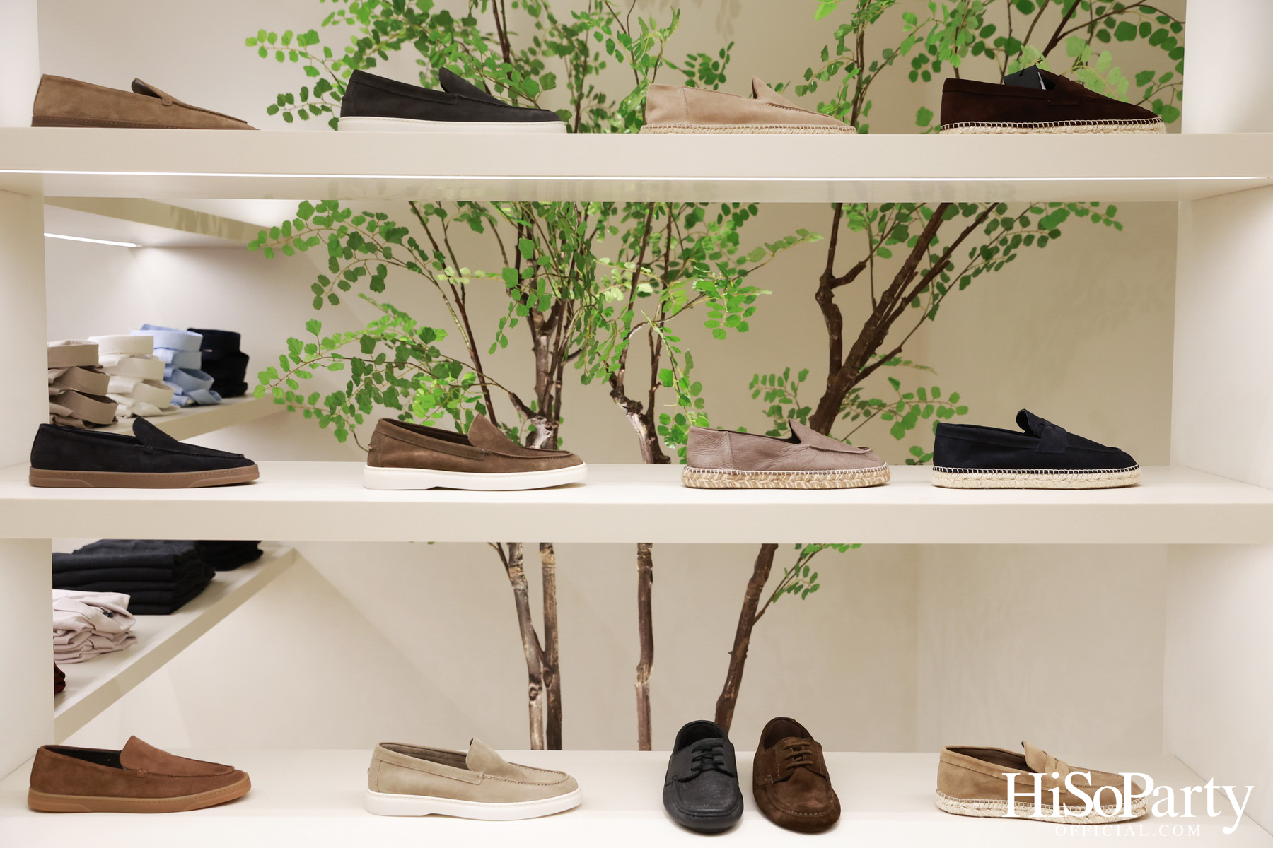 Massimo Dutti เปิดแฟลกชิพสโตร์โฉมใหม่ ณ สยามพารากอน พร้อมจัดแสดงงานศิลปะจากโครงการ Art in Progress