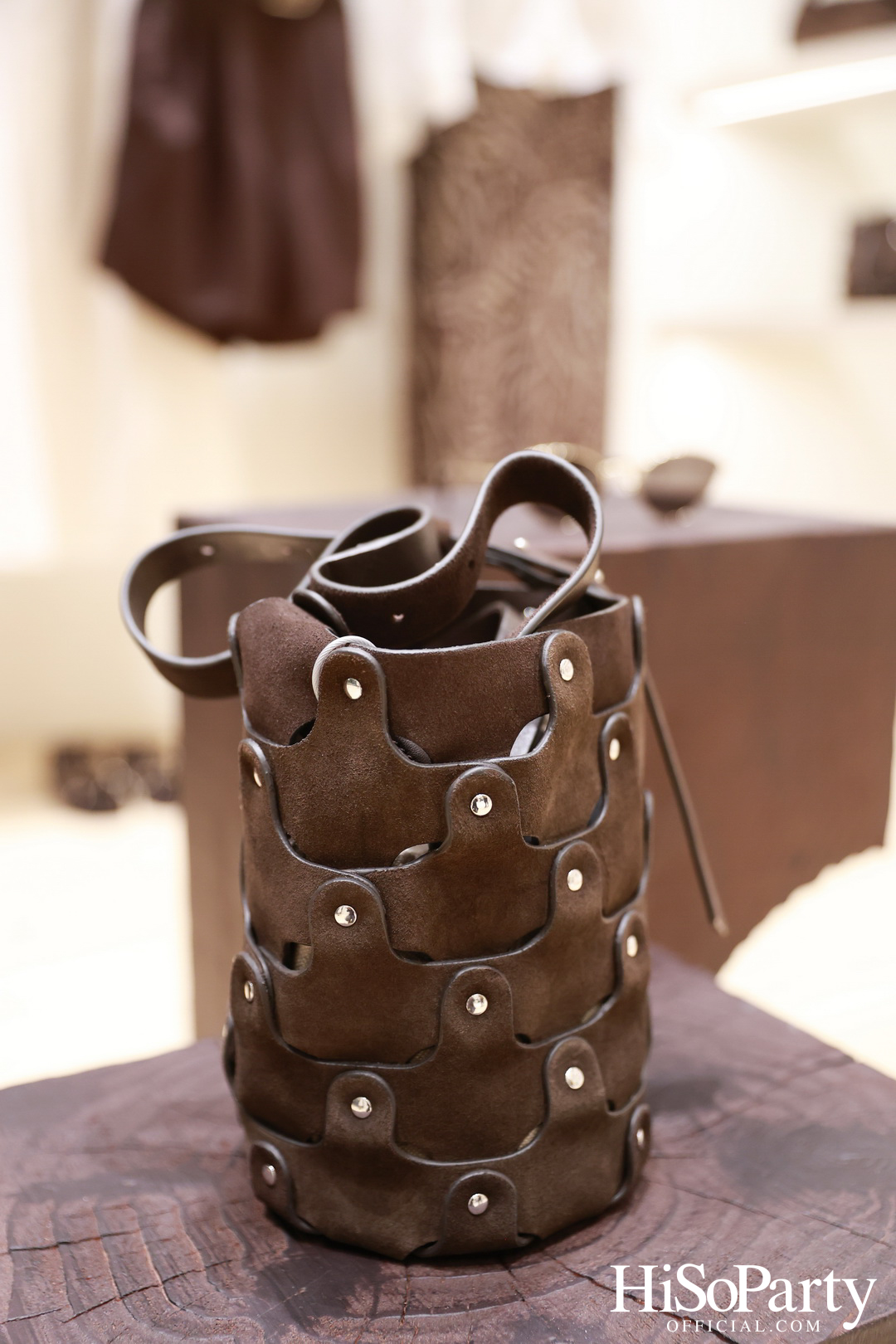 Massimo Dutti เปิดแฟลกชิพสโตร์โฉมใหม่ ณ สยามพารากอน พร้อมจัดแสดงงานศิลปะจากโครงการ Art in Progress