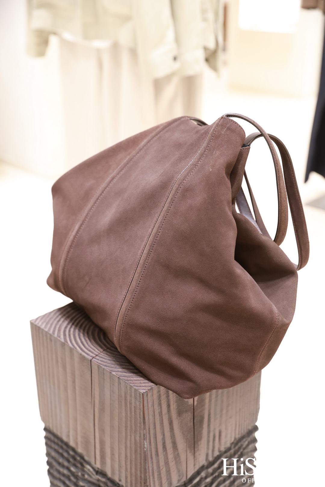 Massimo Dutti เปิดแฟลกชิพสโตร์โฉมใหม่ ณ สยามพารากอน พร้อมจัดแสดงงานศิลปะจากโครงการ Art in Progress