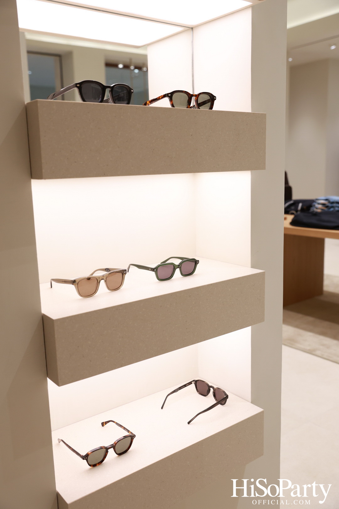 Massimo Dutti เปิดแฟลกชิพสโตร์โฉมใหม่ ณ สยามพารากอน พร้อมจัดแสดงงานศิลปะจากโครงการ Art in Progress