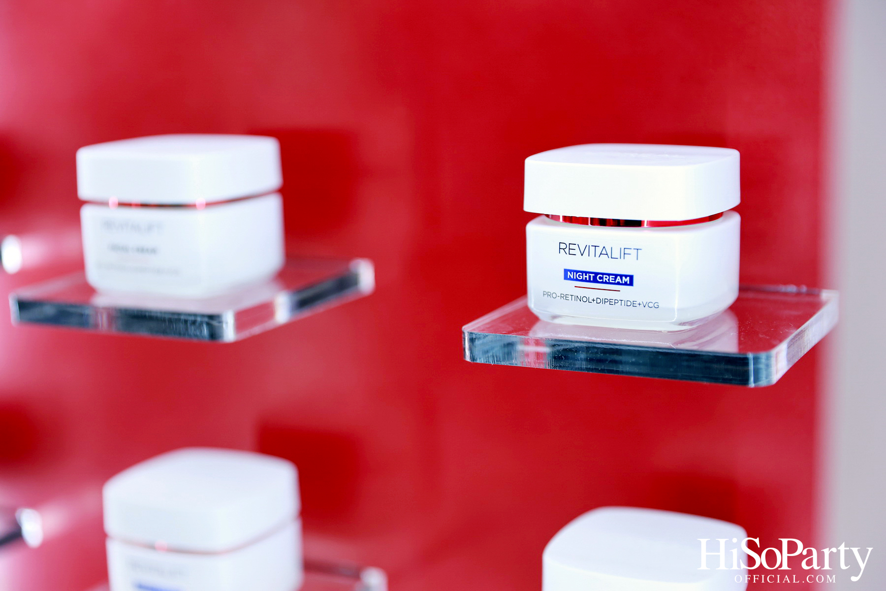 L’Oréal Paris ชวนคนดังพิสูจน์นวัตกรรมระดับคลินิก พร้อมเปิดตัว ‘มาดามแป้ง’ ในฐานะ New Face of L’Oréal Paris Revitalift อย่างเป็นทางการ