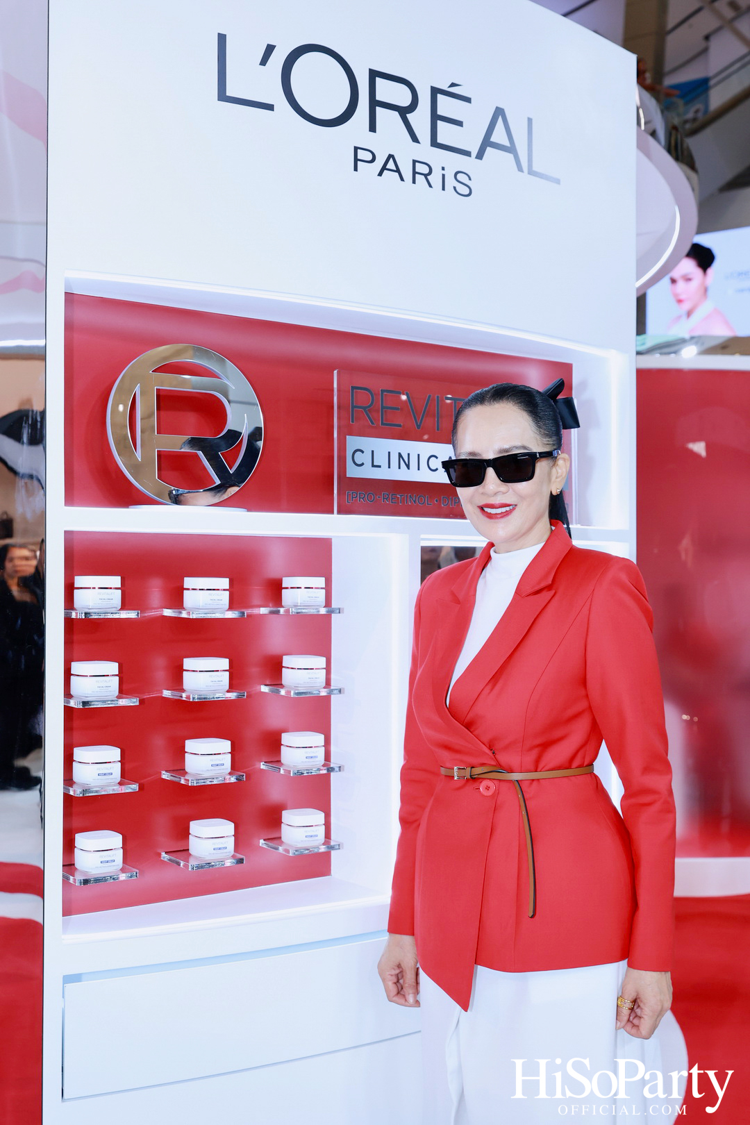 L’Oréal Paris ชวนคนดังพิสูจน์นวัตกรรมระดับคลินิก พร้อมเปิดตัว ‘มาดามแป้ง’ ในฐานะ New Face of L’Oréal Paris Revitalift อย่างเป็นทางการ