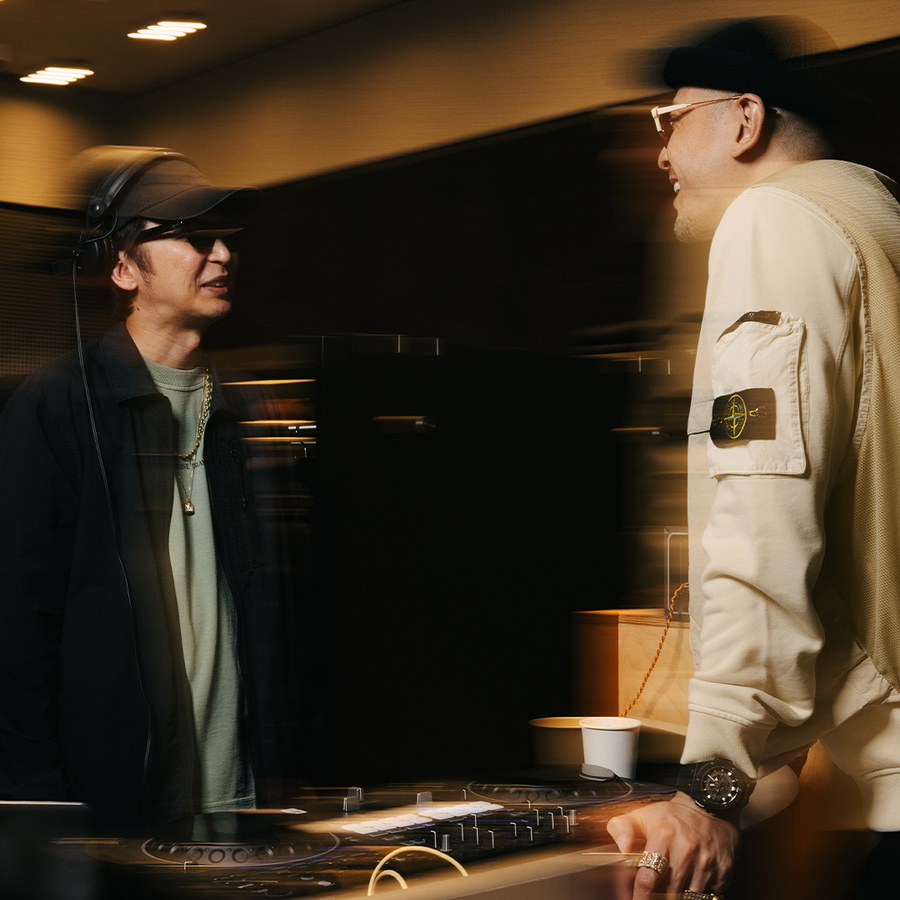 STONE ISLAND แห่งแรกในประเทศไทย ณ คิง เพาเวอร์ รางน้ำ