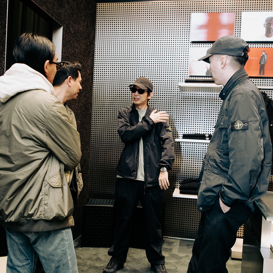 STONE ISLAND แห่งแรกในประเทศไทย ณ คิง เพาเวอร์ รางน้ำ