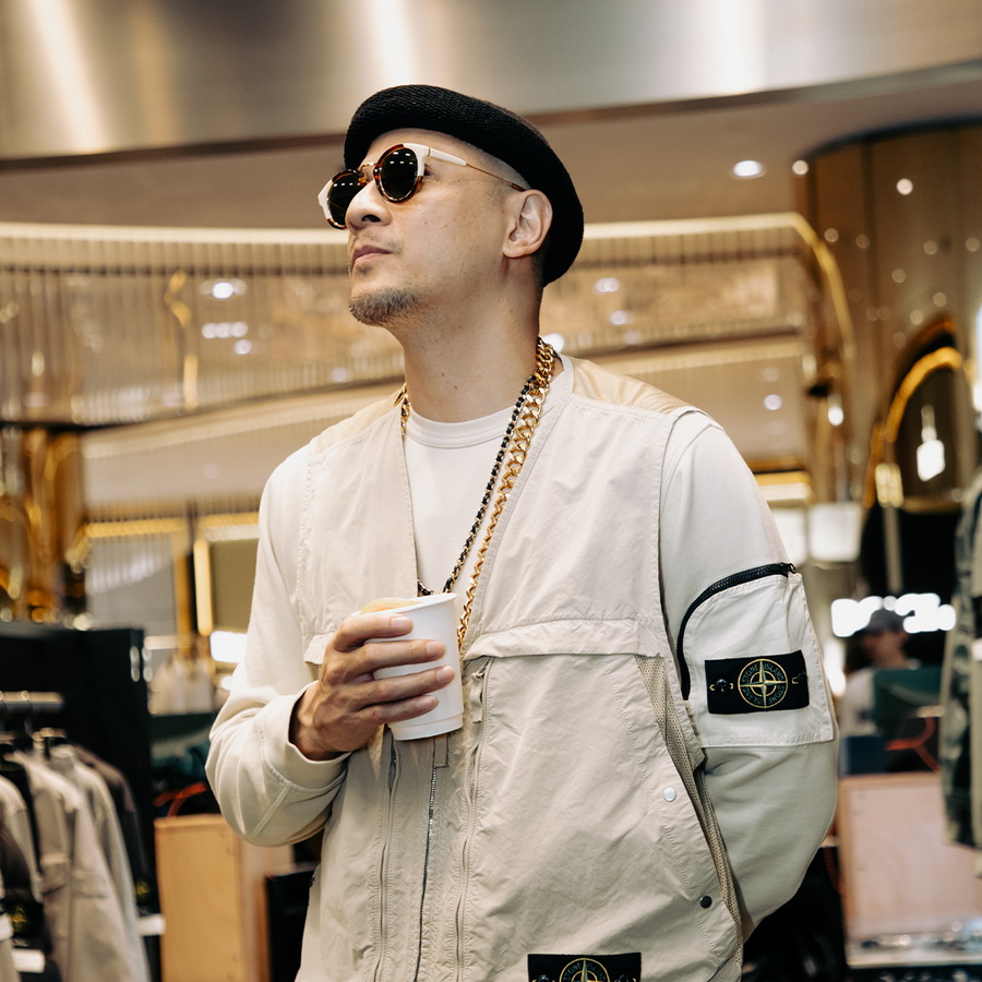 STONE ISLAND แห่งแรกในประเทศไทย ณ คิง เพาเวอร์ รางน้ำ