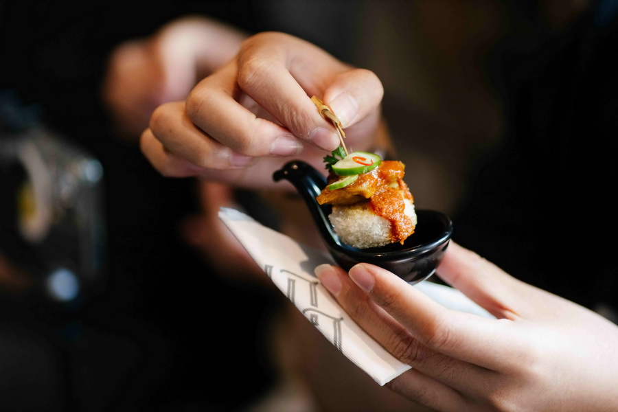 ฉลองครบรอบ 2 ปี ‘โรงแรมลิลิต บางลำพู’ ร่วมมือ ‘กลุ่มลูกเหรียง’ รังสรรค์เมนูเชฟเทเบิลสุดพิเศษ สานต่อกิจกรรมเพื่อสังคม