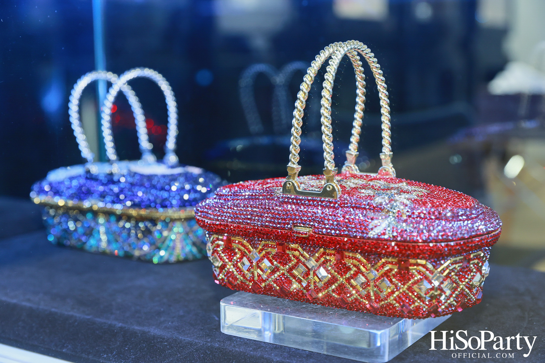 HiSoParty เชิญแขกคนพิเศษร่วมสัมผัส 'THE ULTIMATE LUXURY EXPERIENCE' โดย BEAUTY GEMS x BENTLEY BANGKOK