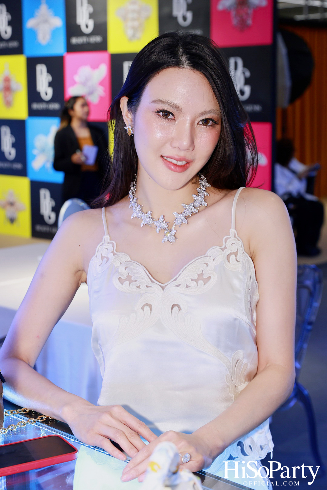 HiSoParty เชิญแขกคนพิเศษร่วมสัมผัส 'THE ULTIMATE LUXURY EXPERIENCE' โดย BEAUTY GEMS x BENTLEY BANGKOK