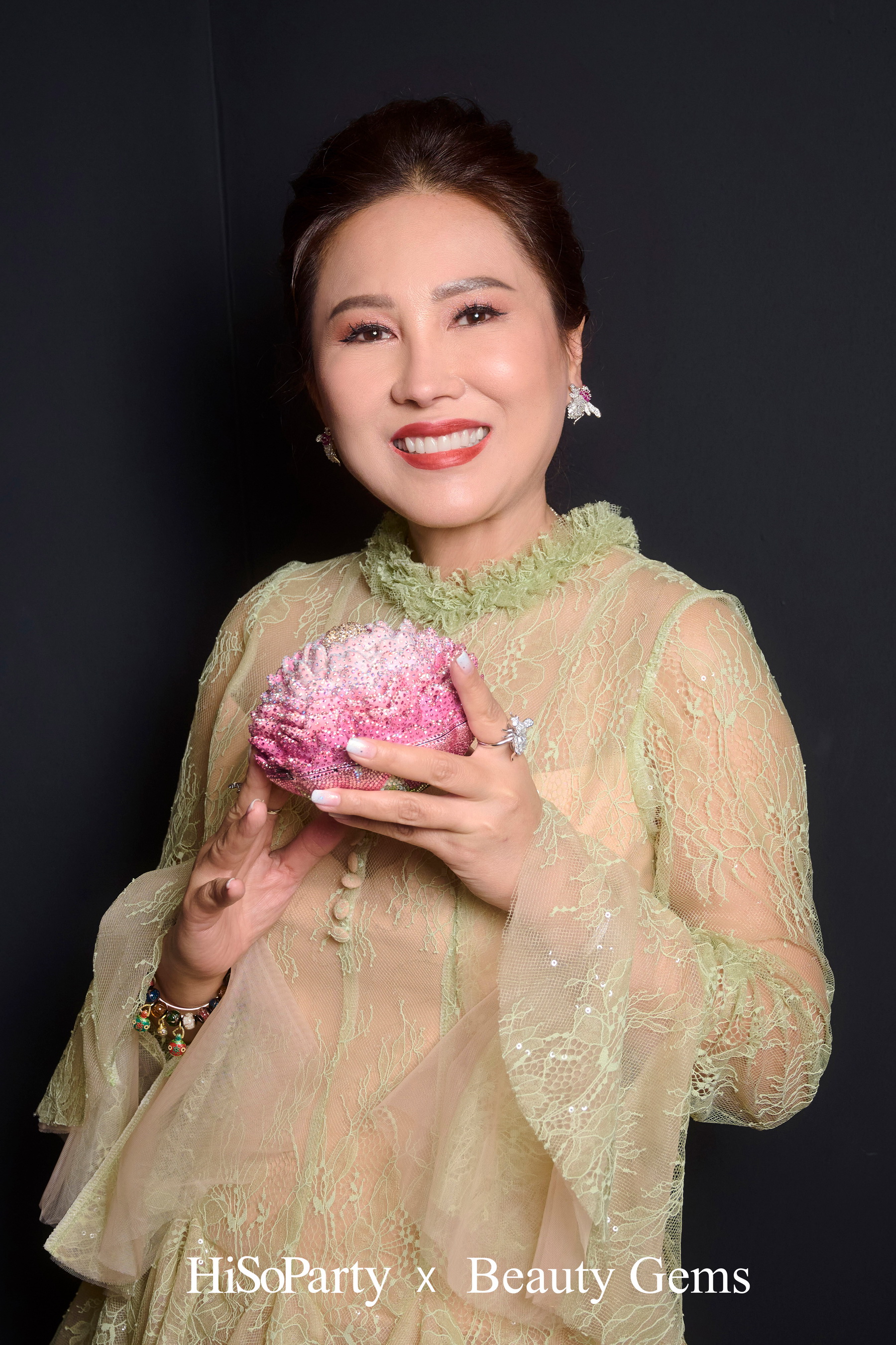 HiSoParty เชิญแขกคนพิเศษร่วมสัมผัส 'THE ULTIMATE LUXURY EXPERIENCE' โดย BEAUTY GEMS x BENTLEY BANGKOK