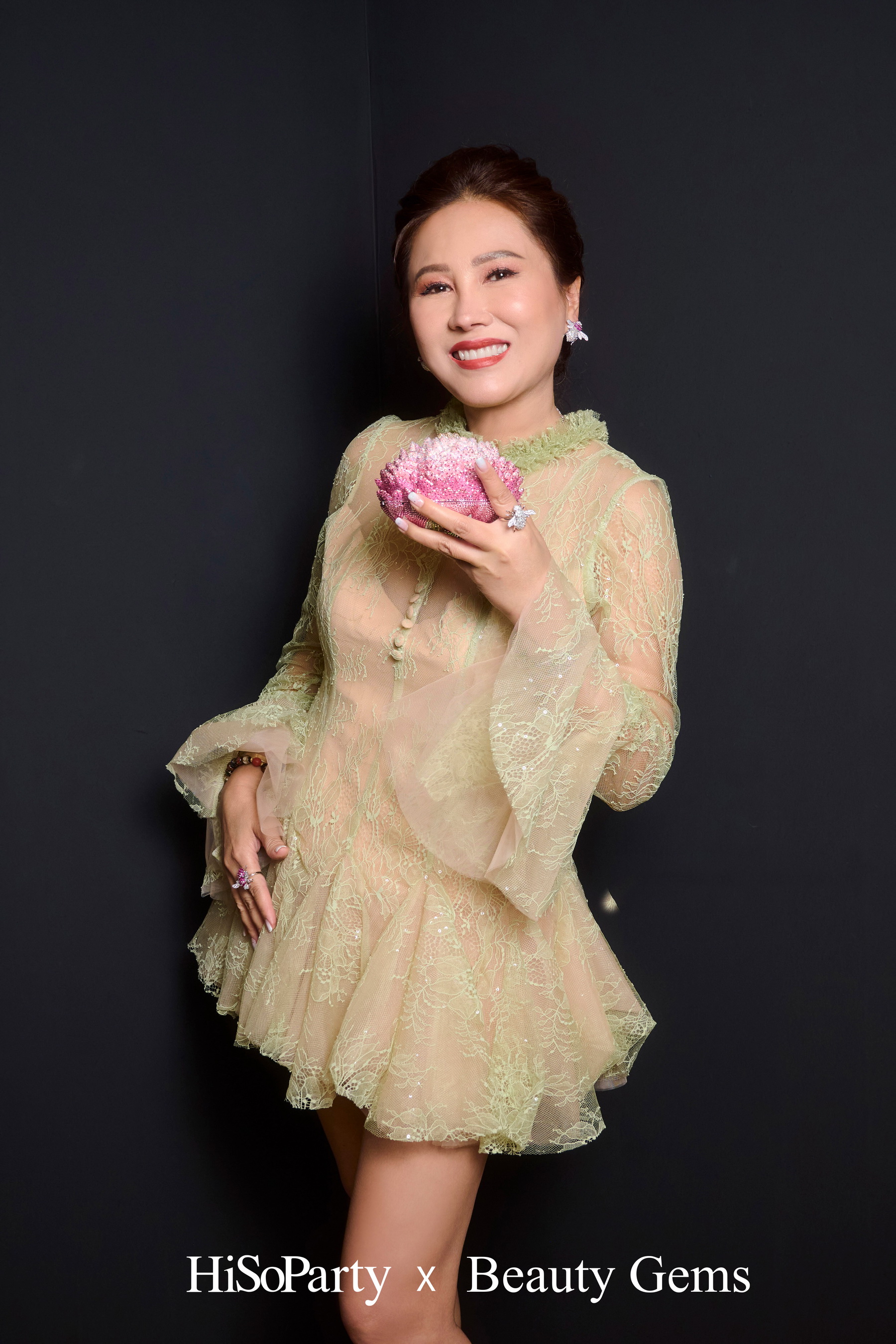 HiSoParty เชิญแขกคนพิเศษร่วมสัมผัส 'THE ULTIMATE LUXURY EXPERIENCE' โดย BEAUTY GEMS x BENTLEY BANGKOK