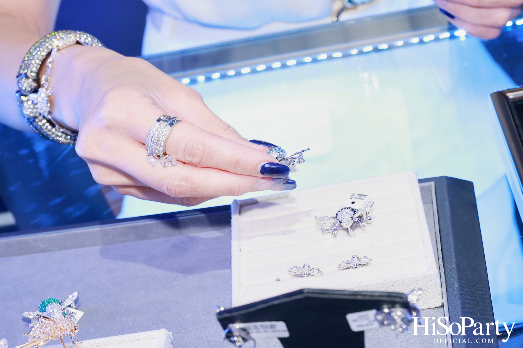 HiSoParty เชิญแขกคนพิเศษร่วมสัมผัส 'THE ULTIMATE LUXURY EXPERIENCE' โดย BEAUTY GEMS x BENTLEY BANGKOK