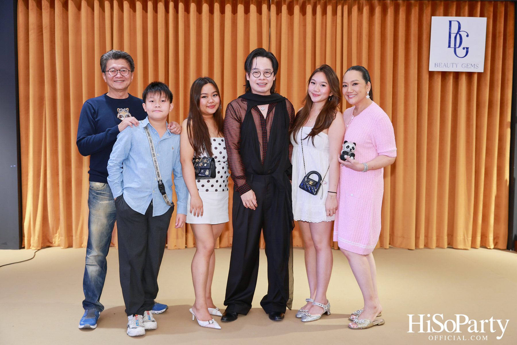 HiSoParty เชิญแขกคนพิเศษร่วมสัมผัส 'THE ULTIMATE LUXURY EXPERIENCE' โดย BEAUTY GEMS x BENTLEY BANGKOK