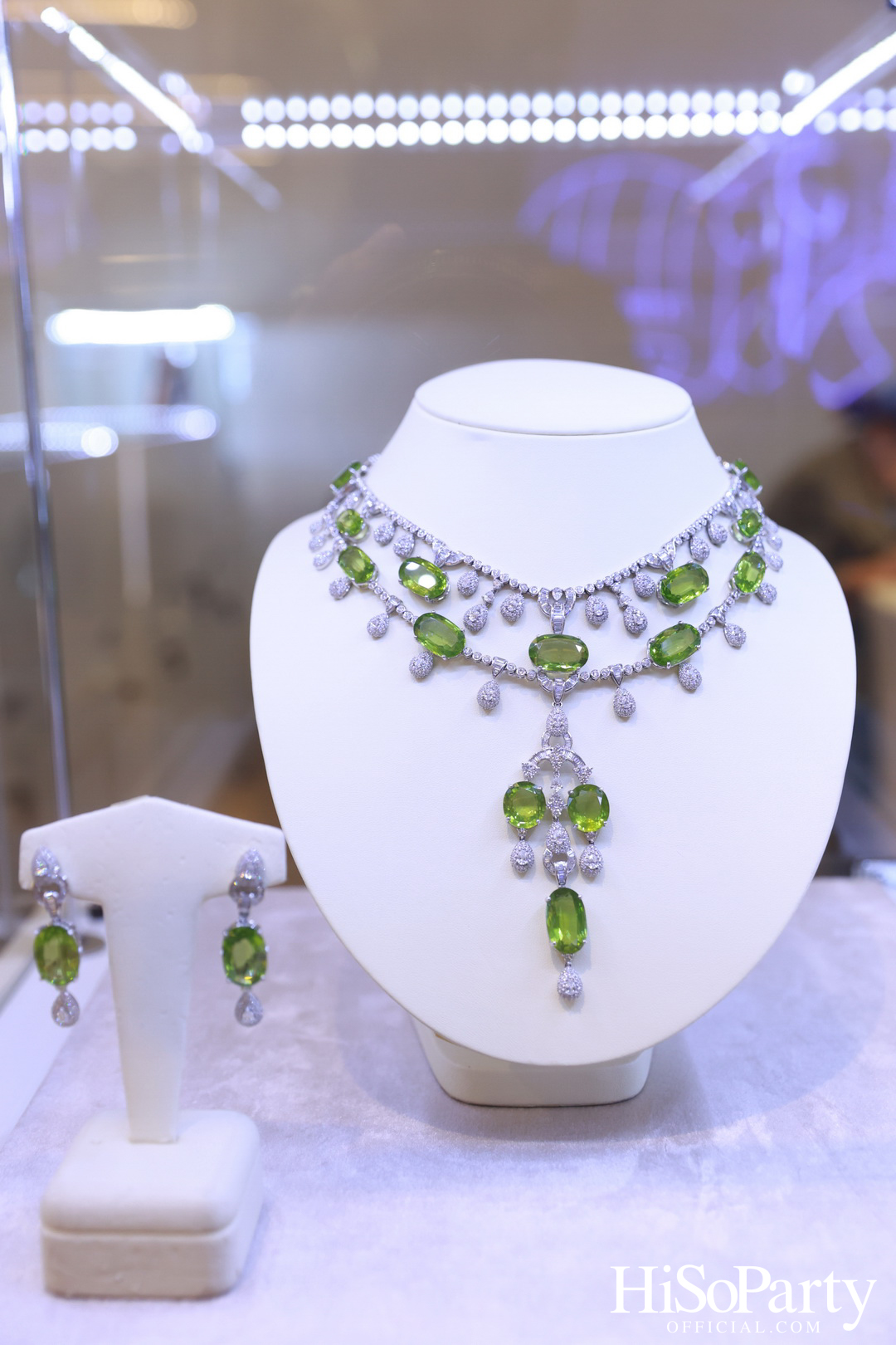 HiSoParty เชิญแขกคนพิเศษร่วมสัมผัส 'THE ULTIMATE LUXURY EXPERIENCE' โดย BEAUTY GEMS x BENTLEY BANGKOK