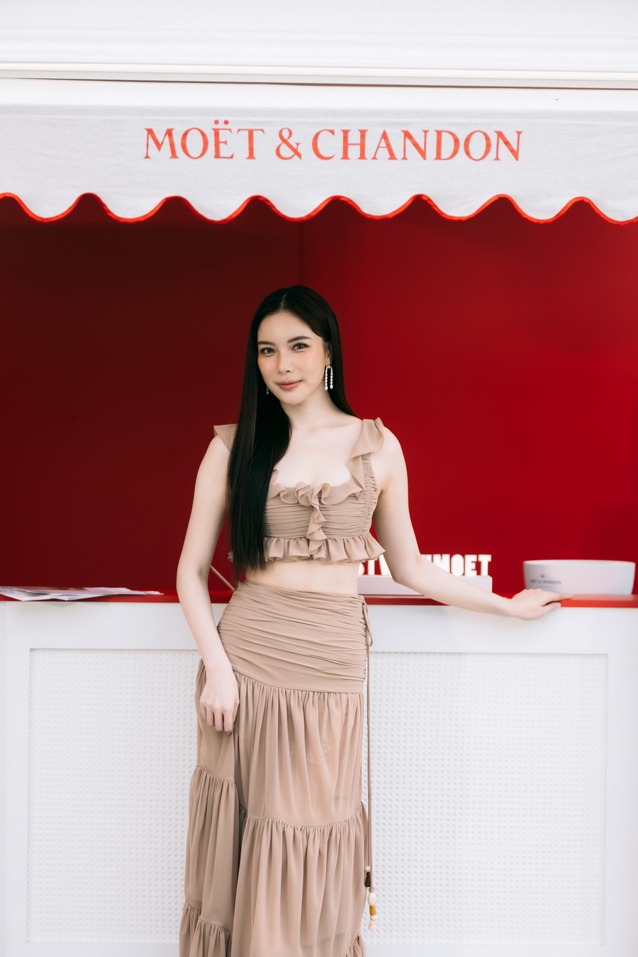 MOËT & CHANDON เปิดตัวแคมเปญ ‘LA PISCINE’ ดื่มด่ำซัมเมอร์สไตล์ฝรั่งเศส