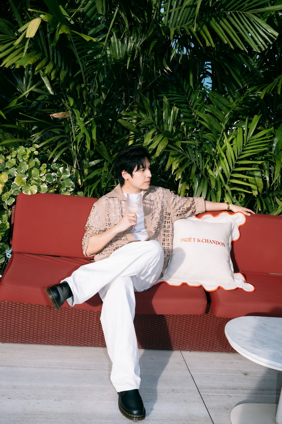 MOËT & CHANDON เปิดตัวแคมเปญ ‘LA PISCINE’ ดื่มด่ำซัมเมอร์สไตล์ฝรั่งเศส