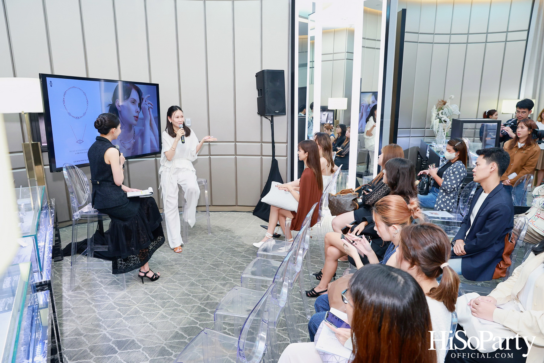 GEMS PAVILION เปิดตัวคอลเลกชัน ‘THE LINÉA’ ที่ร้อยเรียงความงาม ผ่านทุกจังหวะของเส้นสาย