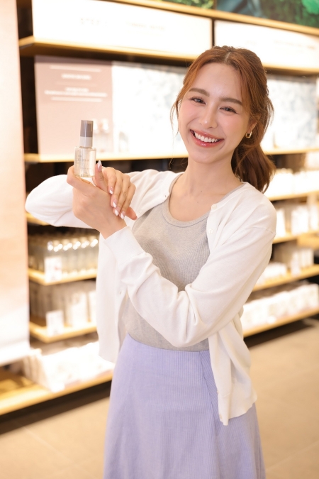 MUJI เปิดตัว 2 กลุ่มผลิตภัณฑ์สกินแคร์ใหม่ภายใต้แนวคิด 'Power of Nature' คืนความชุ่มชื้นแข็งแรงสู่ผิว ด้วยส่วนผสมจากธรรมชาติ 100%