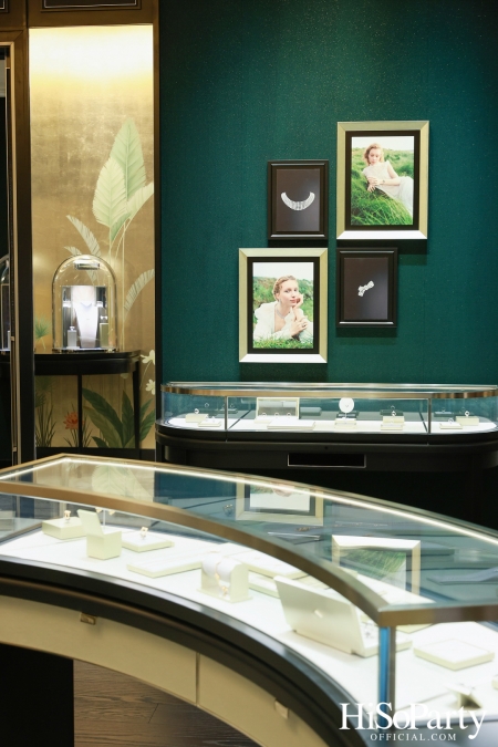 Van Cleef & Arpels เปิดตัวบูติกแห่งใหม่ ณ สยามพารากอน สะท้อนเสน่ห์แห่งเมซงฝรั่งเศส ผสานศิลปะและวัฒนธรรมไทยอย่างละเมียดละไม