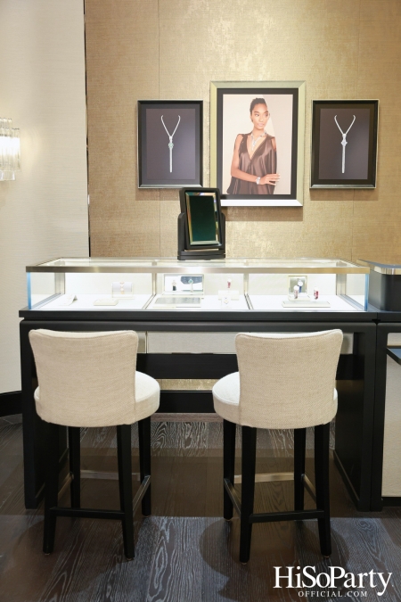 Van Cleef & Arpels เปิดตัวบูติกแห่งใหม่ ณ สยามพารากอน สะท้อนเสน่ห์แห่งเมซงฝรั่งเศส ผสานศิลปะและวัฒนธรรมไทยอย่างละเมียดละไม