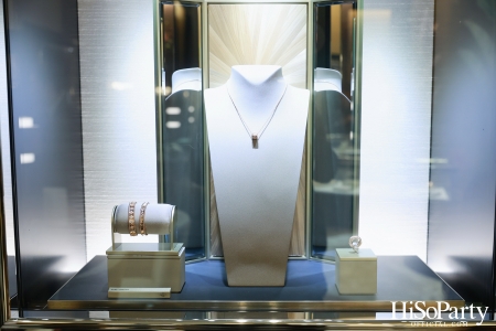 Van Cleef & Arpels เปิดตัวบูติกแห่งใหม่ ณ สยามพารากอน สะท้อนเสน่ห์แห่งเมซงฝรั่งเศส ผสานศิลปะและวัฒนธรรมไทยอย่างละเมียดละไม