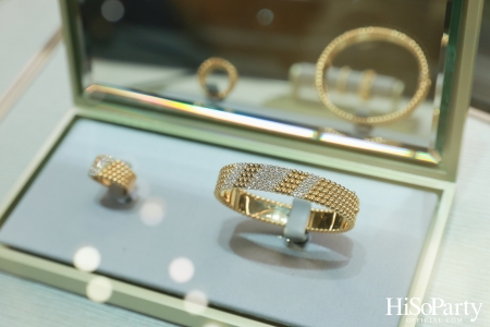 Van Cleef & Arpels เปิดตัวบูติกแห่งใหม่ ณ สยามพารากอน สะท้อนเสน่ห์แห่งเมซงฝรั่งเศส ผสานศิลปะและวัฒนธรรมไทยอย่างละเมียดละไม