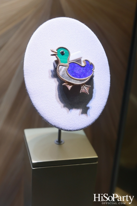 Van Cleef & Arpels เปิดตัวบูติกแห่งใหม่ ณ สยามพารากอน สะท้อนเสน่ห์แห่งเมซงฝรั่งเศส ผสานศิลปะและวัฒนธรรมไทยอย่างละเมียดละไม