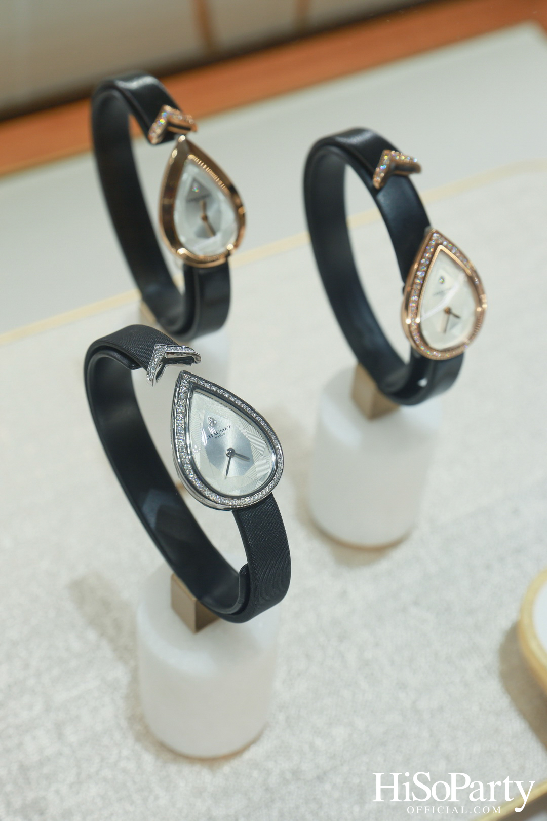 Chaumet แบรนด์เครื่องประดับชั้นสูงจากฝรั่งเศส ร่วมเฉลิมฉลอง Pride Month ด้วยอินสตอลเลชันพิเศษภายในบูติก