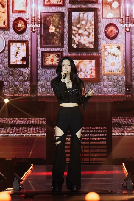 TAEYEON สะกดทุกช่วงเวลา ด้วยเวทีที่เล่าประวัติศาสตร์ได้งดงามที่สุดในฐานะศิลปินเดี่ยวผ่าน ‘TAEYEON CONCERT-The TENSE in BANGKOK’