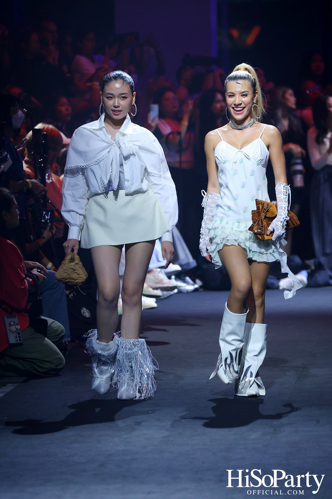  EM DISTRICT เปิดรันเวย์ ‘EMFASHIONICON EDGE’ ในคอนเซปต์ The Essence of Bangkok พร้อมเปิดฉากเดือน PRIDE