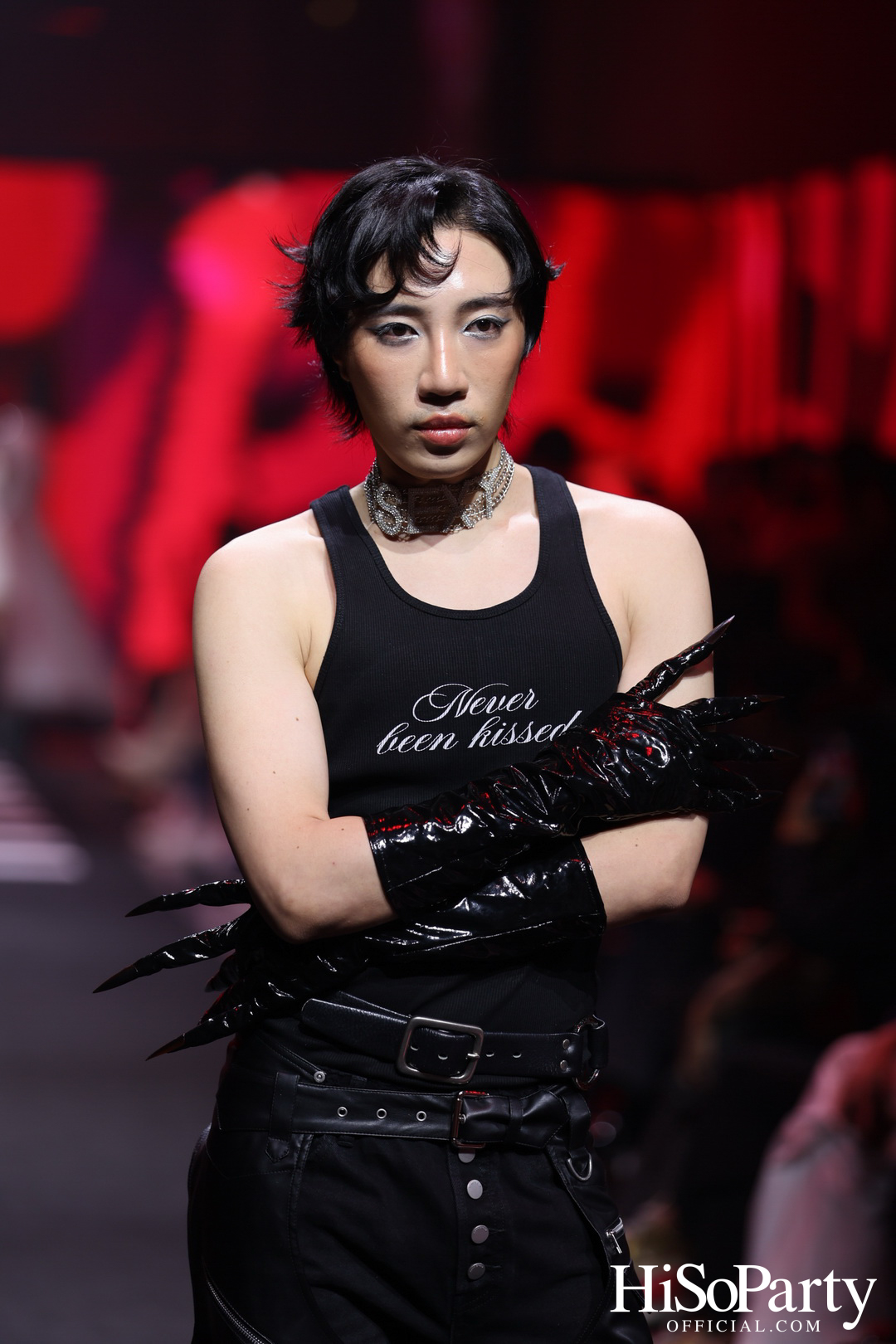  EM DISTRICT เปิดรันเวย์ ‘EMFASHIONICON EDGE’ ในคอนเซปต์ The Essence of Bangkok พร้อมเปิดฉากเดือน PRIDE